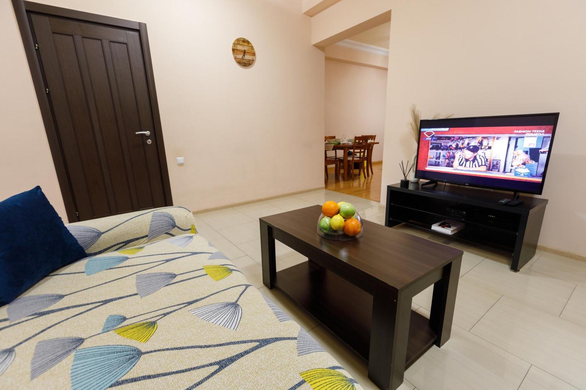 Stay Inn Apartments At Yekmalyan Street エレバン エクステリア 写真