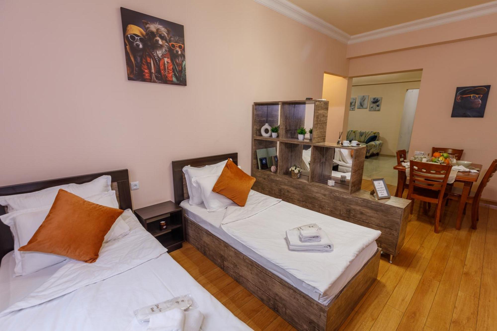 Stay Inn Apartments At Yekmalyan Street エレバン エクステリア 写真