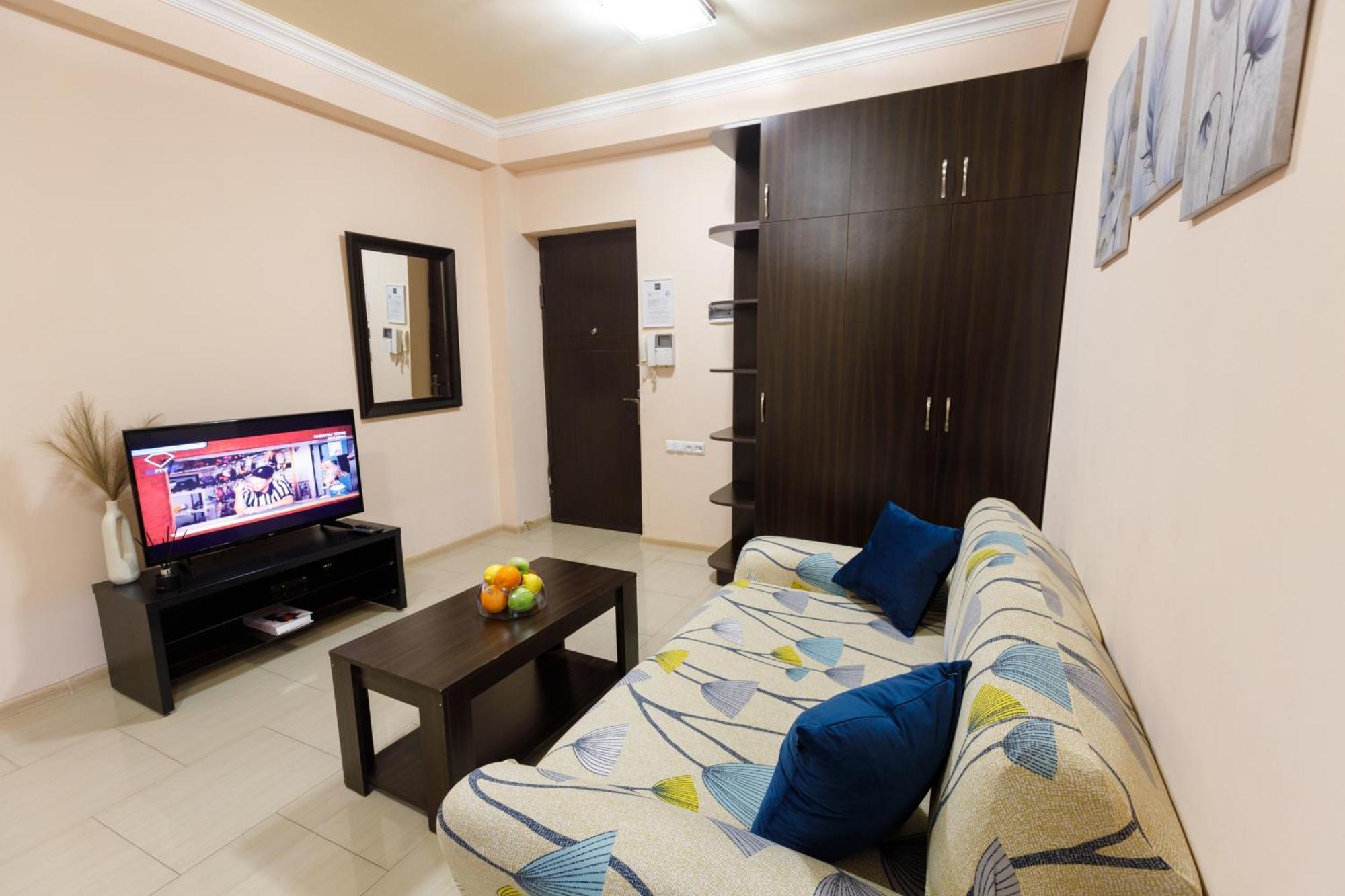 Stay Inn Apartments At Yekmalyan Street エレバン エクステリア 写真